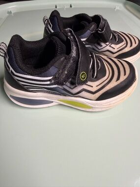 Stride Rite Black and White Kids Sneakers with Yellow Accent